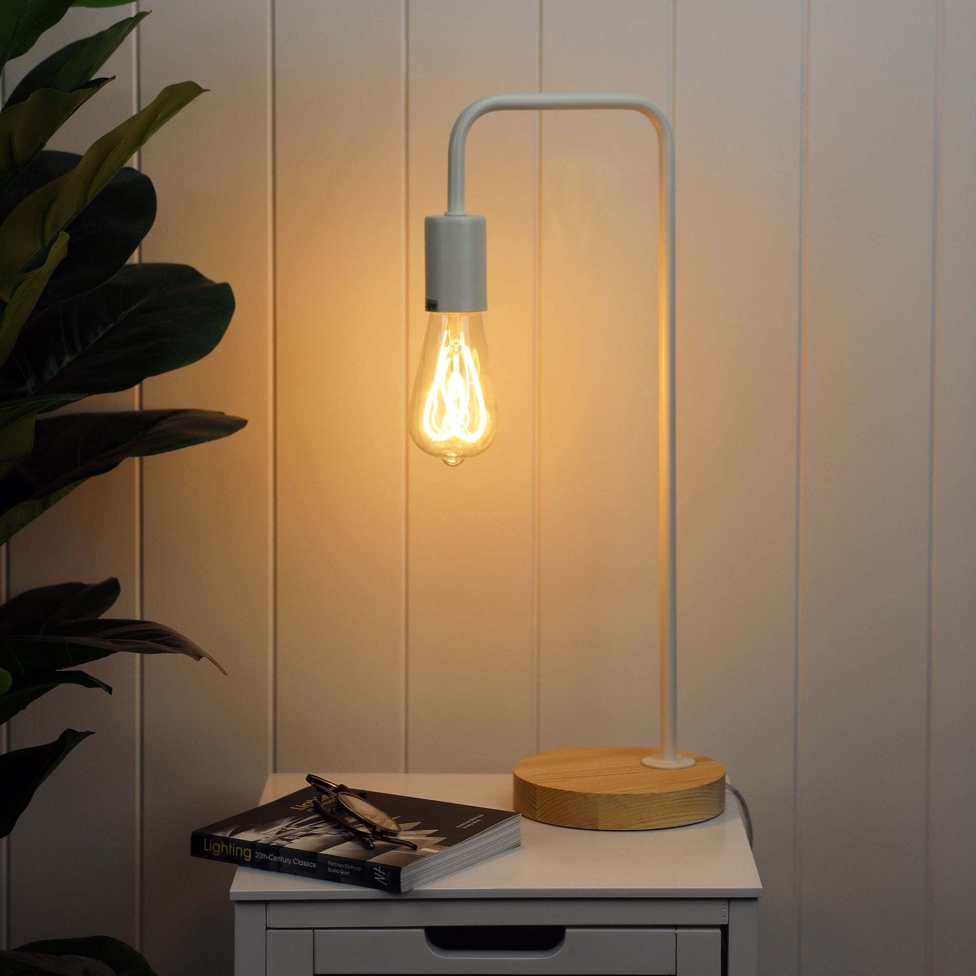 Scandi Table Lamp